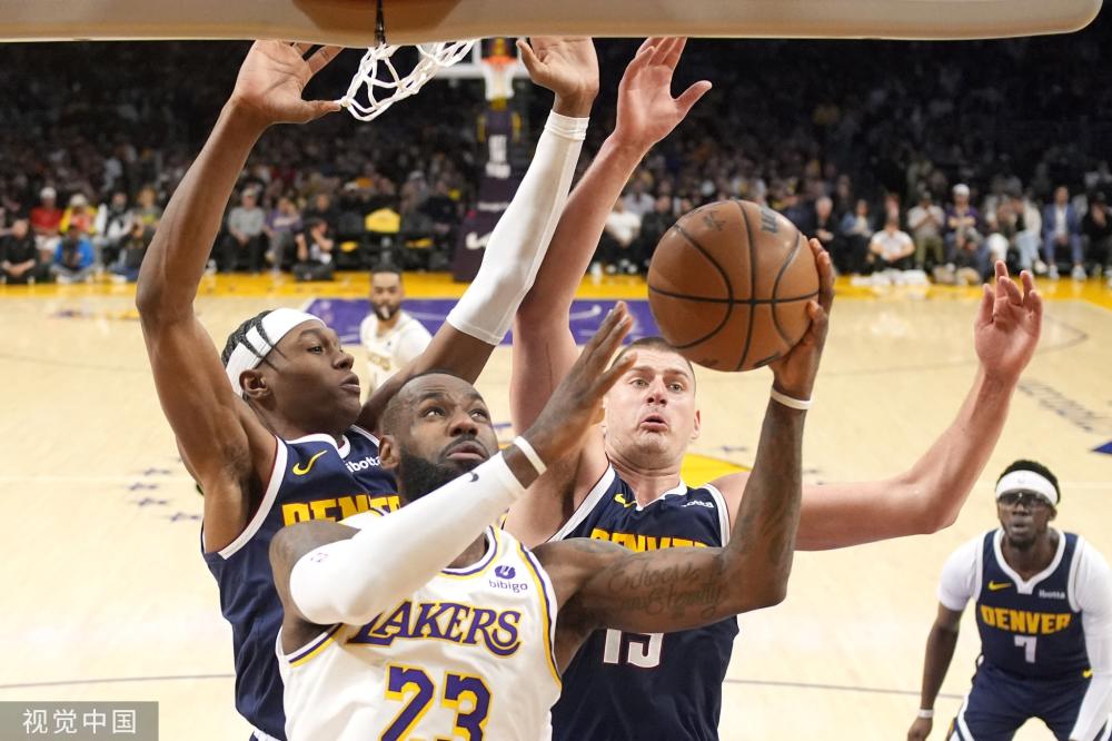 进攻方的每 进攻方的每