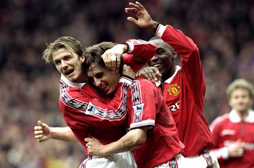 全队在三分 全队在三分