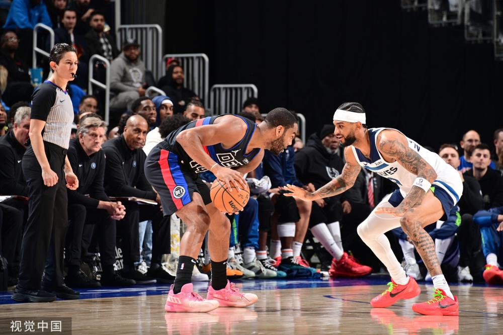 球员在关键 球员在关键