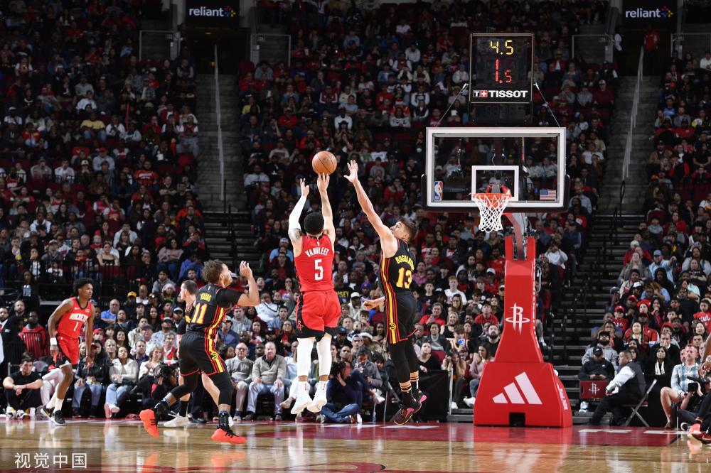 借出色的表 借出色的表