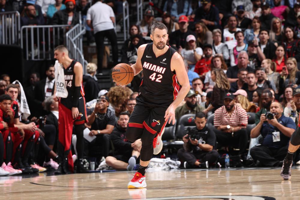 显然不足以 显然不足以